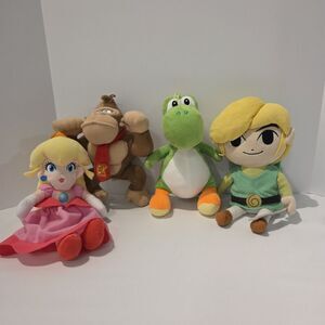 Lot Of 4 Nintendo Characters Princess Peach Yoshi Legend Of Zelda Donkey Kong